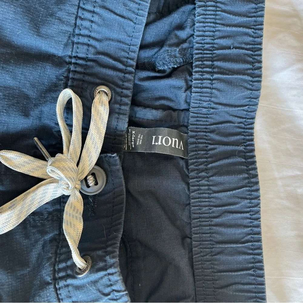 Men's Vuori Navy Ripstop Climber Chino Pant - Picture 3 of 3